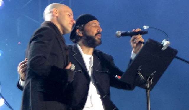 Juan Luis Guerra ora por Gian Marco y su ‘completa sanidad’ en pleno concierto