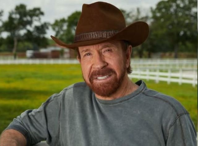 Chuck Norris, la leyenda del cine que nunca ocultó su fe en Dios