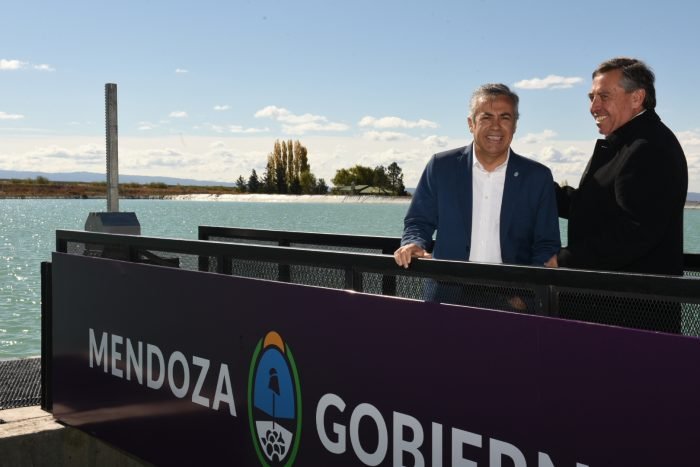 EL GOBERNADOR CORNEJO INAUGURÓ OBRAS