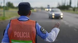 Controles de seguridad vial en vacaciones: qué tener en cuenta para viajar en auto