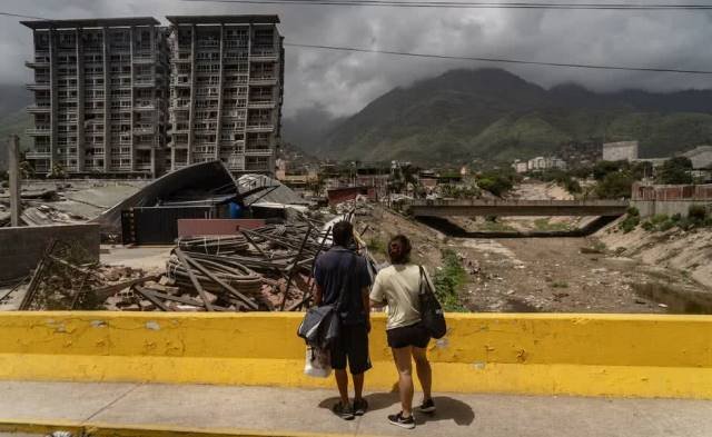 Leia VENEZUELA - Terremoto